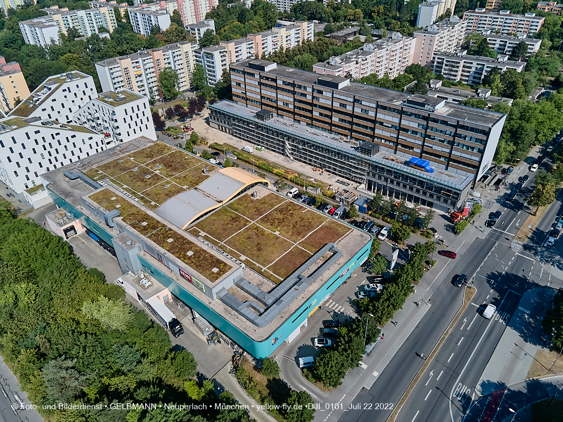 22.07.2022 - Plettzentrum und Montessori Schule in Neuperlach